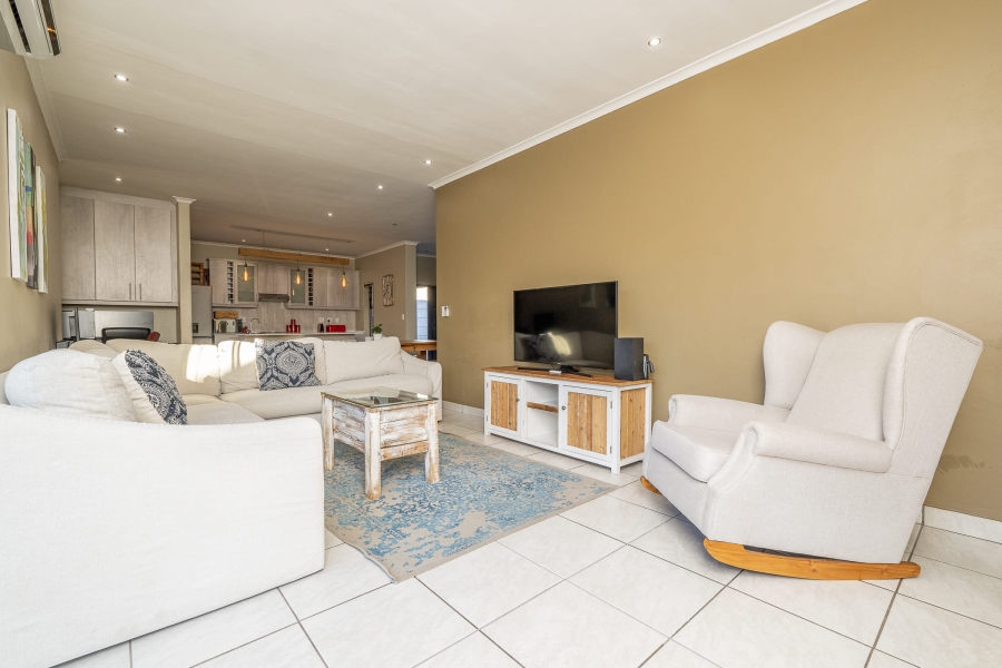 3 Bedroom Property for Sale in Viking Village Western Cape